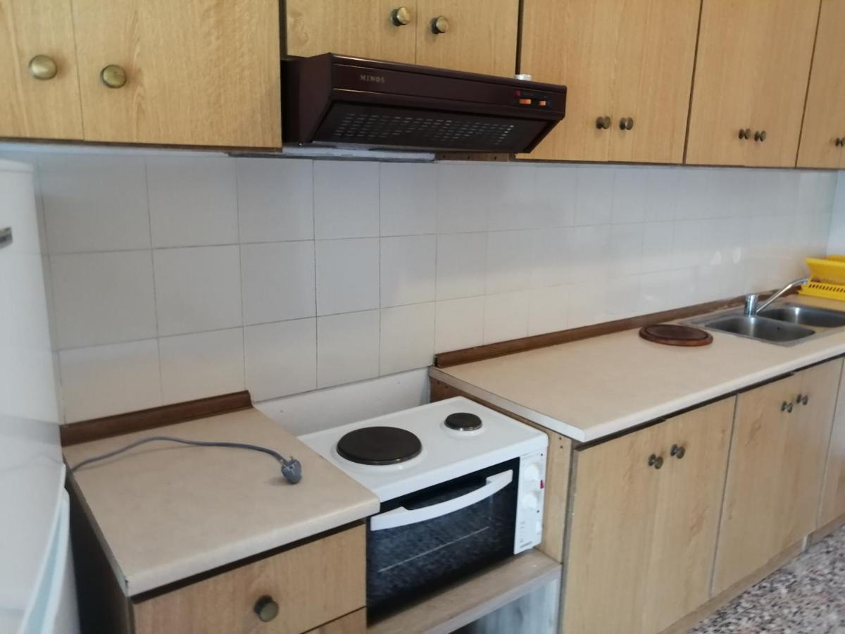 Aparthotel Ο Ακλόνητος Néa Meságkala Esterno foto
