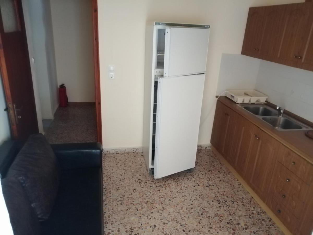Aparthotel Ο Ακλόνητος Néa Meságkala Esterno foto