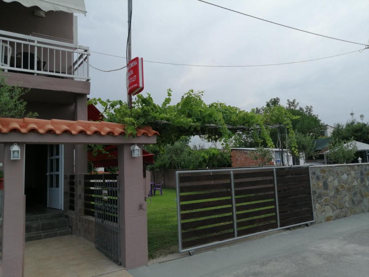 Aparthotel Ο Ακλόνητος Néa Meságkala Esterno foto